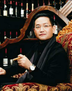 江西省柴米油鹽餐飲發(fā)展有限公司 董事長(zhǎng) 朱樺新